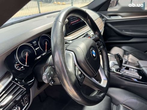BMW 5 серия 2018 - фото 21