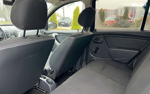 Dacia Sandero 2011 - фото 19