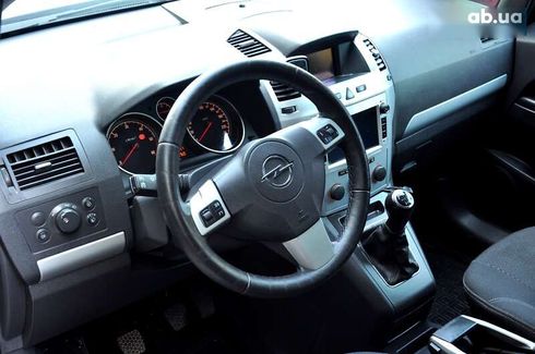Opel Zafira 2009 - фото 15