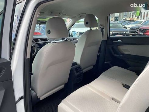Volkswagen Tiguan 2020 - фото 21