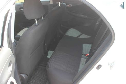 Toyota Corolla 2009 - фото 20
