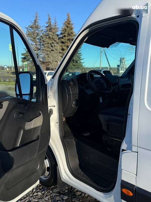 Renault Master 2018 - фото 8