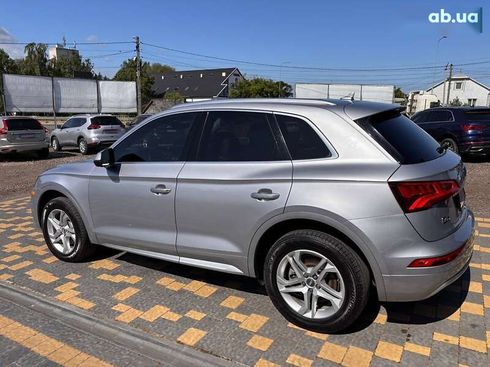 Audi Q5 2018 - фото 11