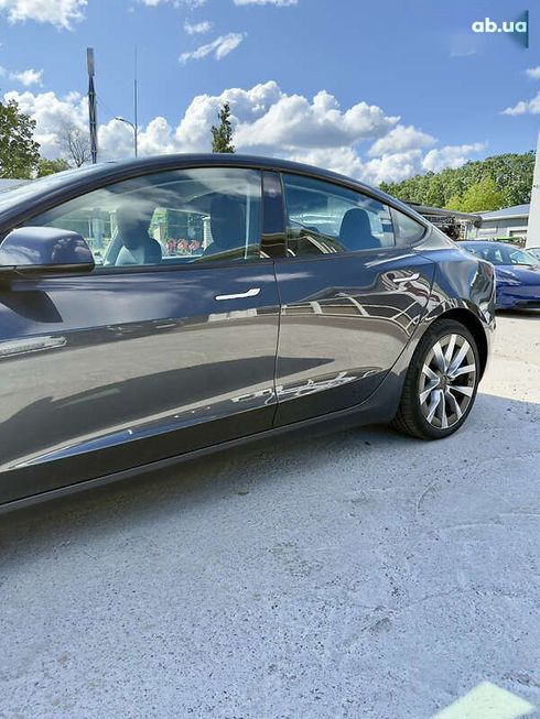 Tesla Model 3 2024 - фото 13