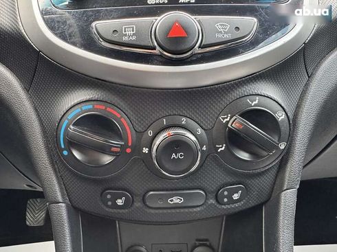 Hyundai Accent 2011 - фото 18