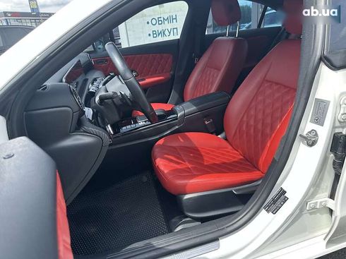 Mercedes-Benz CLA-Класс 2019 - фото 20