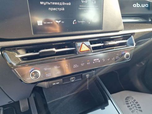 Kia Niro 2022 - фото 30