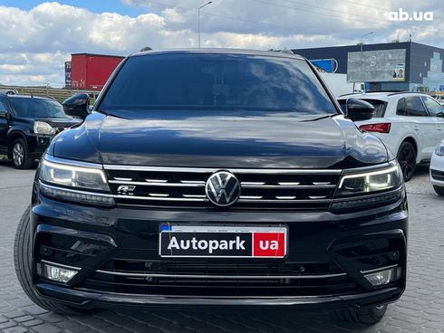 Volkswagen Tiguan 2020 черный - фото 2