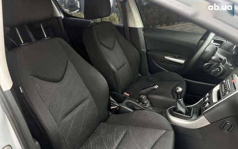 Peugeot 308 2013 - фото 22