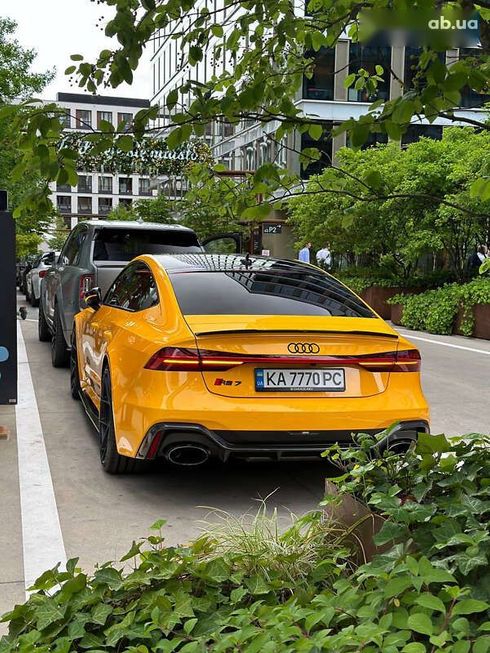 Audi RS7 2021 - фото 7