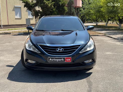 Hyundai Sonata 2012 синий - фото 8