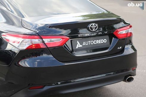 Toyota Camry 2019 - фото 8