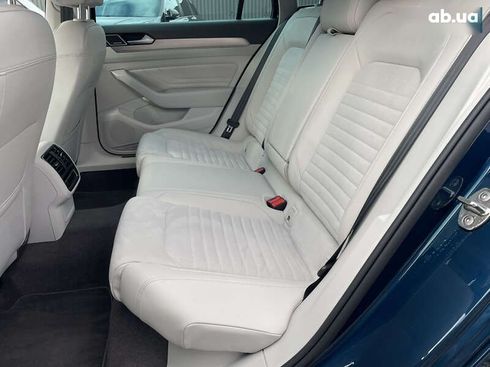 Volkswagen Passat 2022 - фото 30