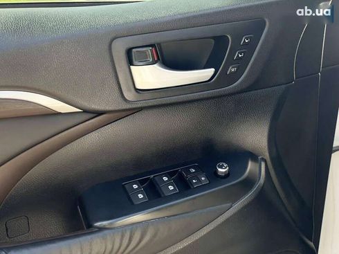 Toyota Highlander 2015 - фото 13