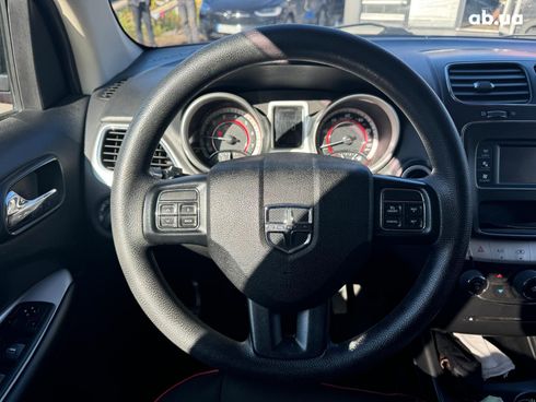 Dodge Journey 2018 красный - фото 30