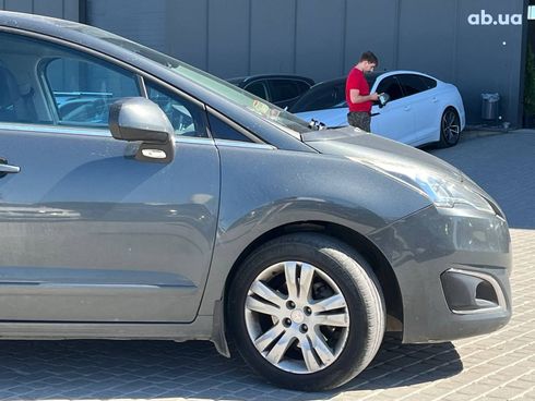 Peugeot 5008 2016 серый - фото 34