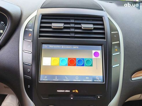 Lincoln MKC 2018 - фото 26