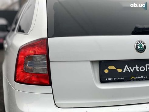 Skoda Octavia 2012 - фото 19