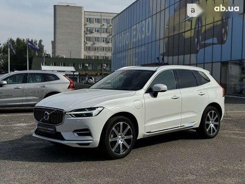 Volvo XC60 2020 - фото 6