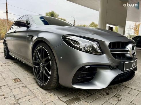 Mercedes-Benz E-Класс 2018 - фото 12