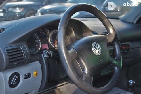 Volkswagen Passat 2003 - фото 11