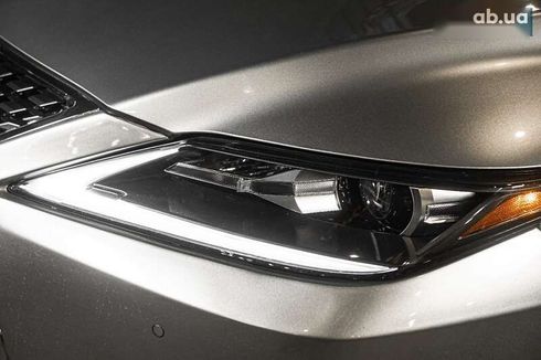 Lexus RX 2020 - фото 26