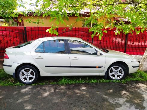 Renault Laguna 2004 - фото 2