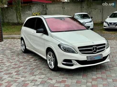 Mercedes-Benz B-Класс 2016 - фото 21