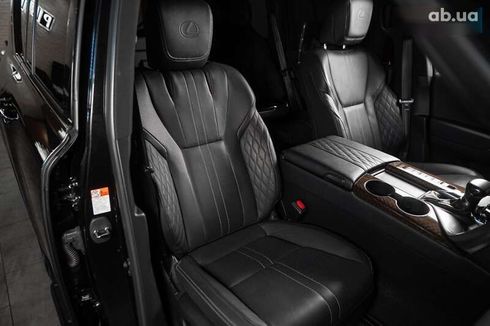 Lexus LX 2021 - фото 30