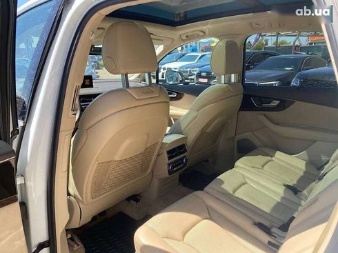 Audi Q7 2016 - фото 27