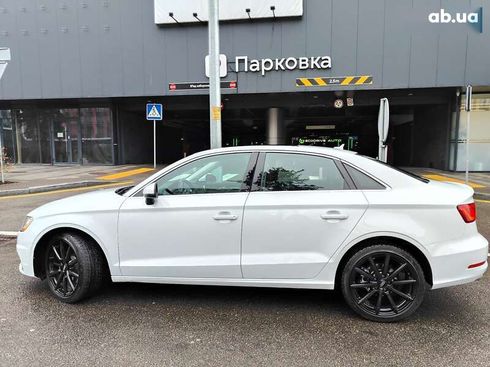 Audi A3 2015 - фото 10