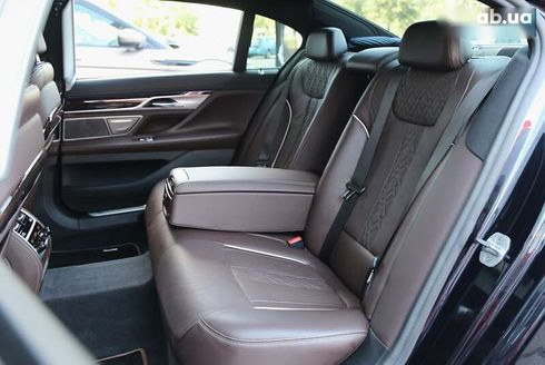 BMW 7 серия 2020 - фото 10