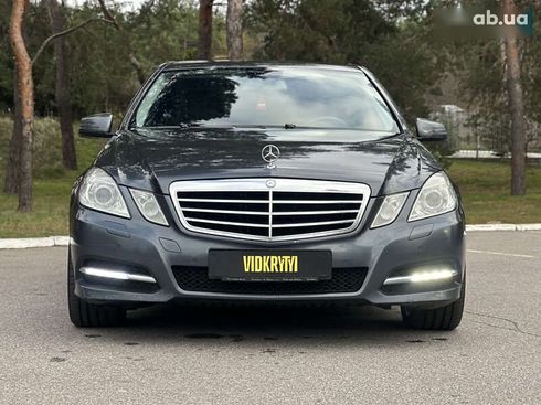 Mercedes-Benz E-Класс 2011 - фото 3