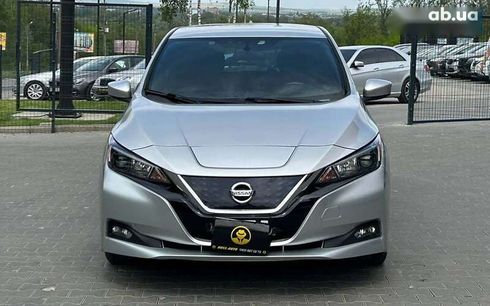 Nissan Leaf 2018 - фото 2