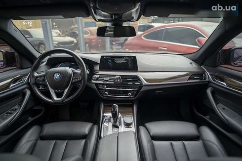 BMW 5 серия 2019 - фото 25