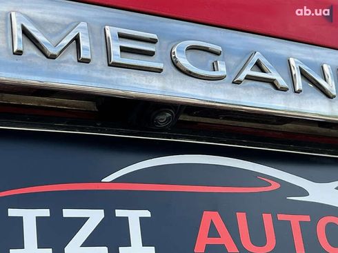 Renault Megane 2017 - фото 18
