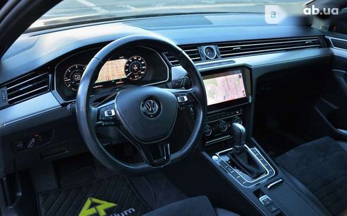 Volkswagen Passat 2018 - фото 19