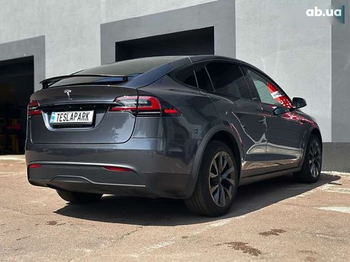 Tesla Model X 2022 - фото 10