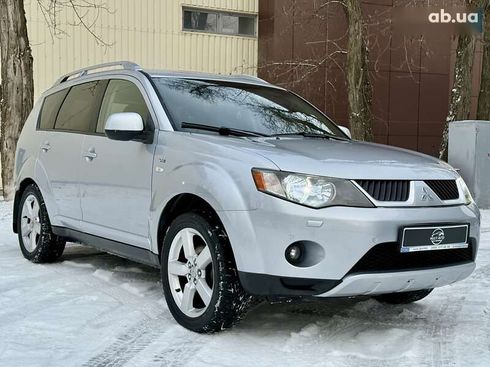 Mitsubishi Outlander XL 2007 - фото 7