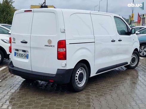 Toyota ProAce 2020 - фото 11