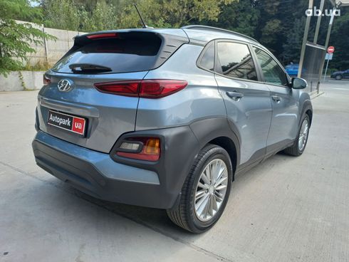 Hyundai Kona 2020 серый - фото 6