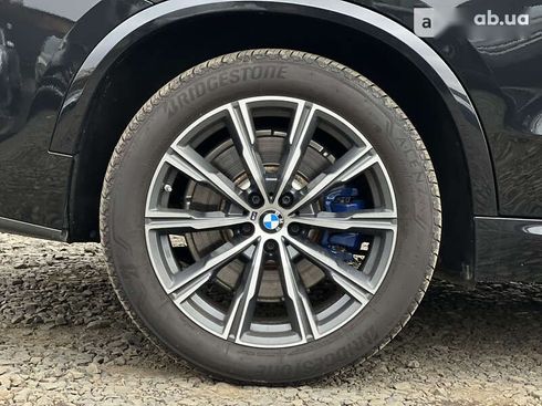 BMW X5 M 2021 - фото 26