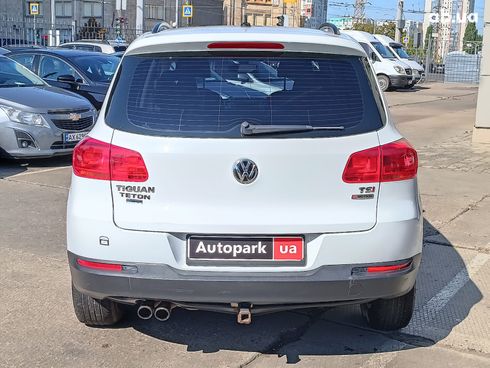 Volkswagen Tiguan 2016 белый - фото 8