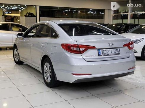 Hyundai Sonata 2015 - фото 4