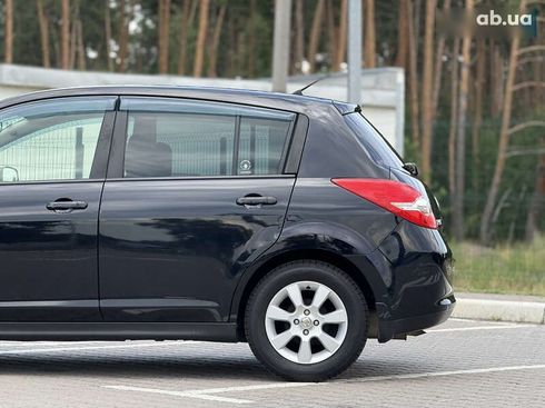 Nissan Tiida 2011 - фото 12
