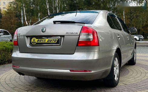 Skoda Octavia 2011 - фото 5