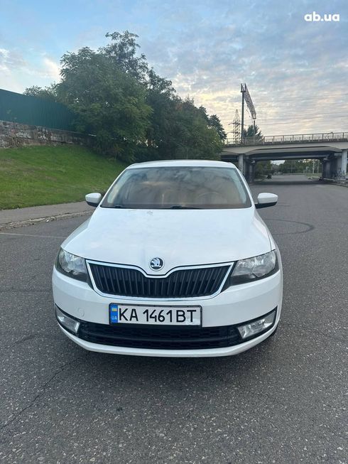 Skoda Rapid 2013 белый - фото 2