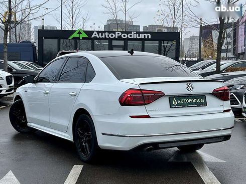 Volkswagen Passat 2018 - фото 9