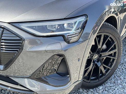 Audi E-Tron 2022 - фото 6
