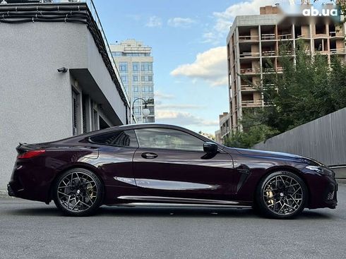 BMW M8 2021 - фото 12